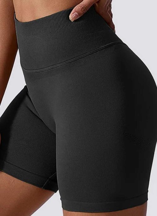 Черен клин с повдигащ ефект