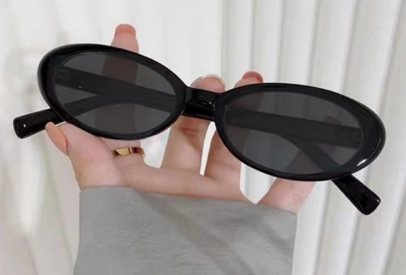 Продам солцезащитные очки