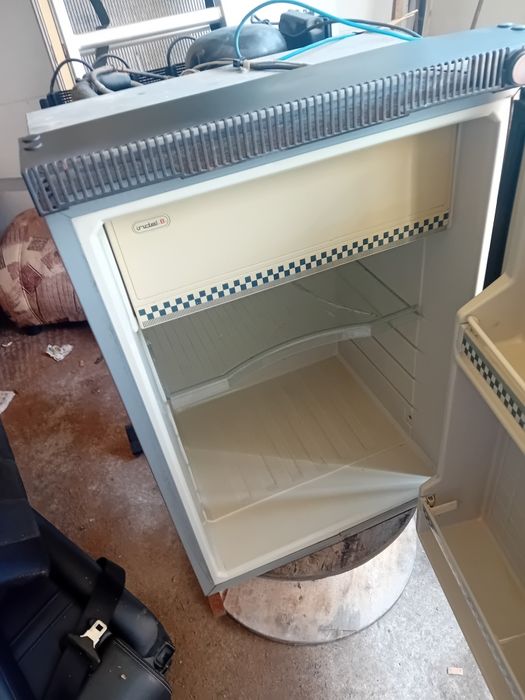 Хладилник на 12v