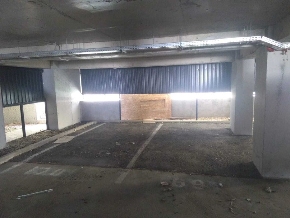Inchiriez loc de parcare acoperit, Racadau, Magnolia,  rezidential
