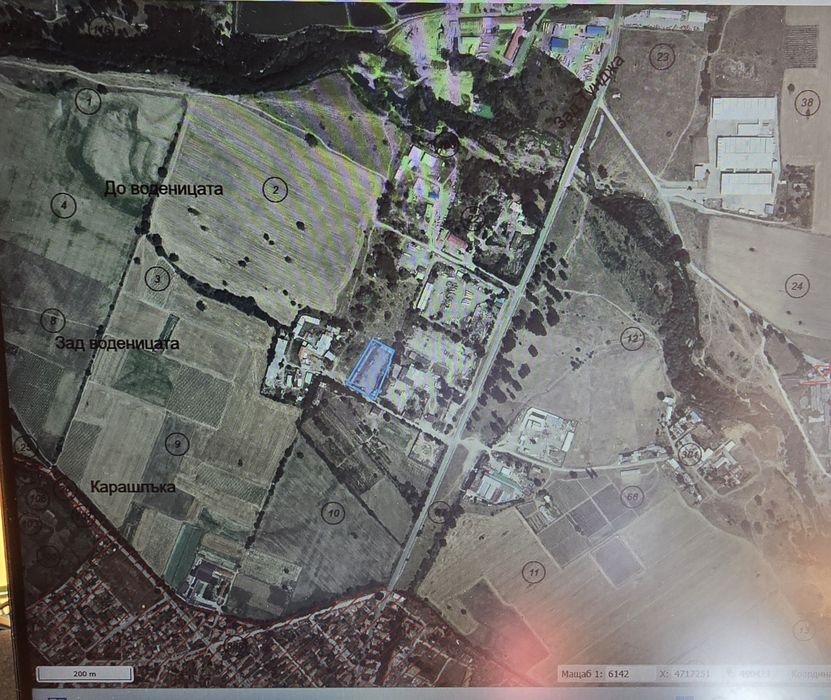 Продава се Парцел в Казанлък - 6406 кв.м за 56 €/кв.м - Снимка #1