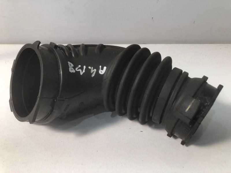 Furtun admisie aer Audi A4 (2007-2011) [8K2, B8] 1.8 tfsi CABB 06h129629