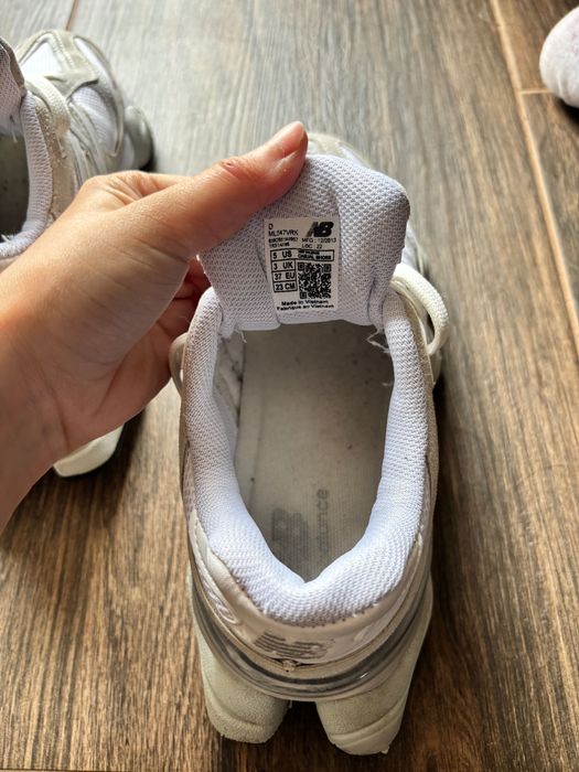 Маратонки new balance 9060