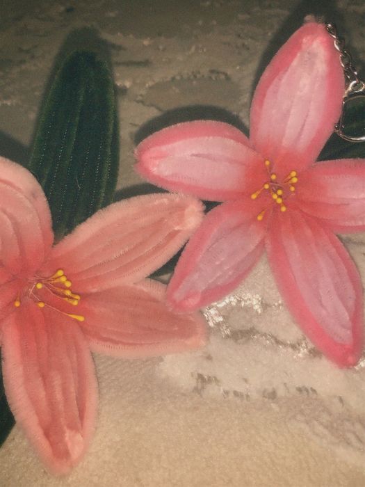 Брелки из синельной проволоки