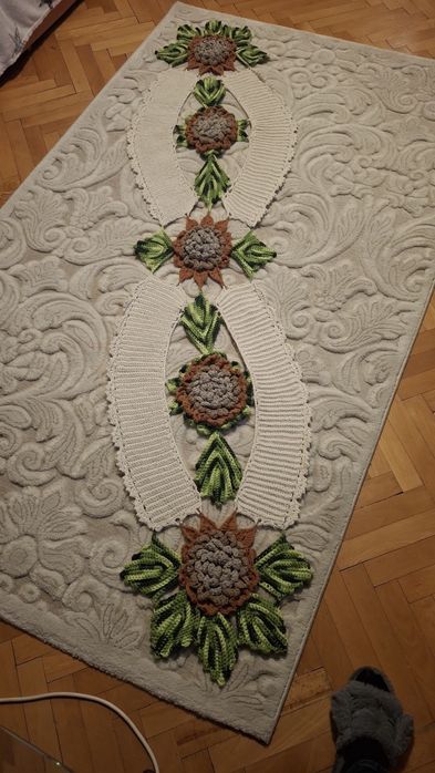 Mileu de masa făcut manual