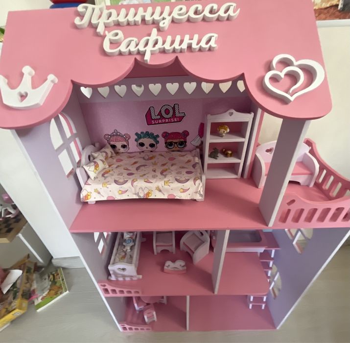 Кукольный домик для  девочек