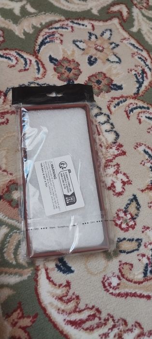 Продам чехол на Samsung Galaxy S22 Ultra 5000