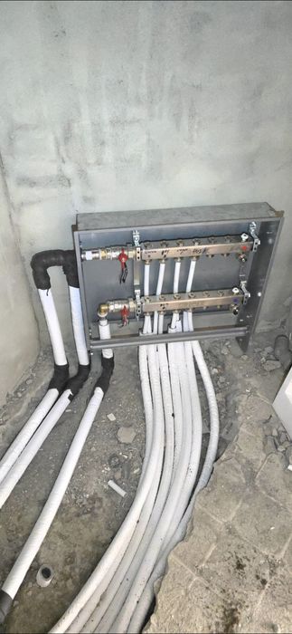 Instalator centrale termice, încălzire în pardoseală, aer condiționat