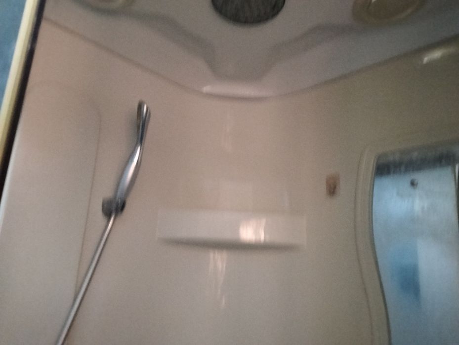 Продается душевая кабина
