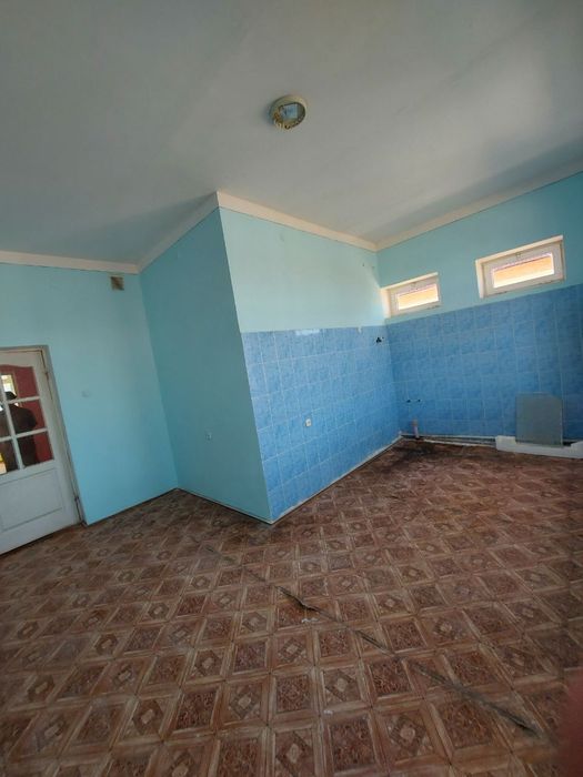 8 sotix kottej sotiladi