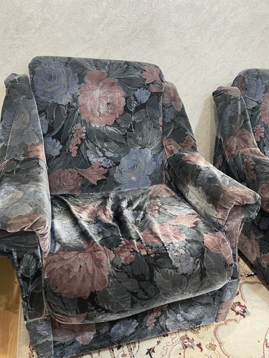 Диван и 2 кресла