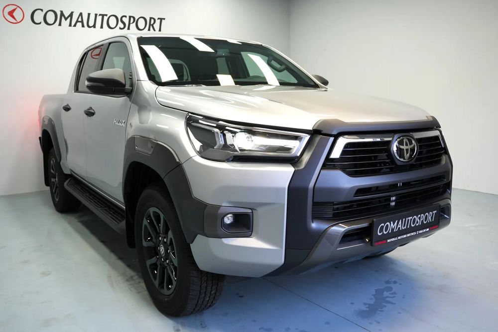 Toyota Hilux Toyota Hilux DC AT 2.8 Invincible