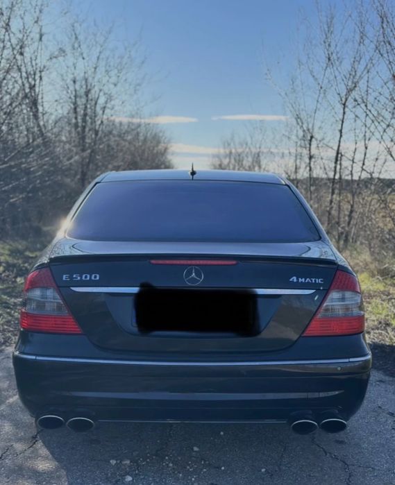 Mercedes benz E500 СПЕШНО !!