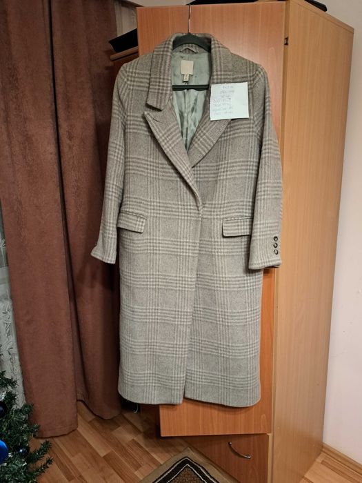 Vând încălțăminte și îmbrăcăminte pt dama