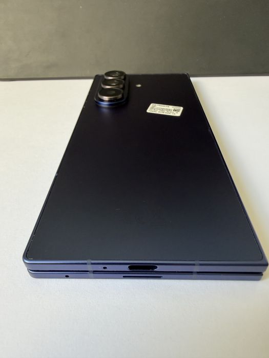 Samsung Z Fold 7 512GB  100% батерия