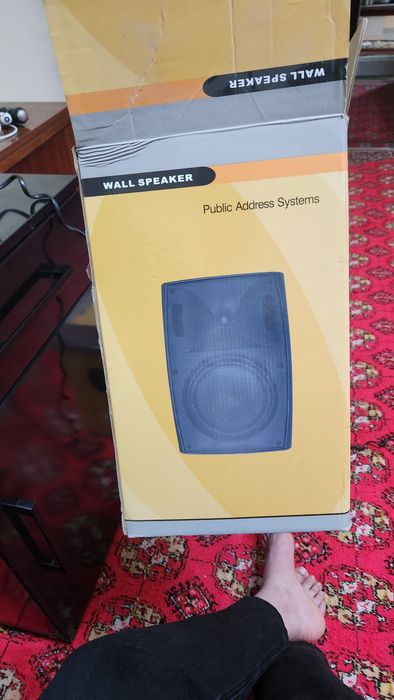 Срочно продаётся усилитель и колонки