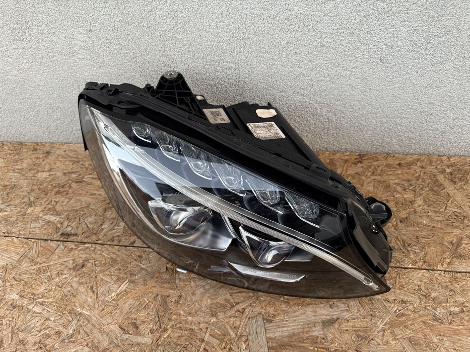 Far dreapta Mercedes C Class W205 Full LED ILS Original Europa
