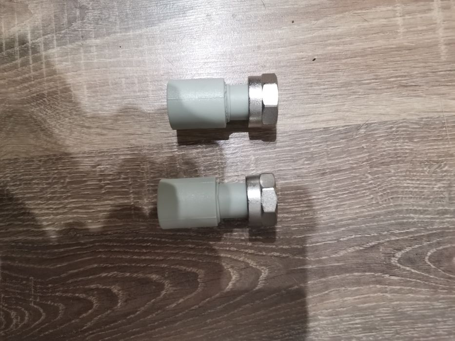 Холендри за водомер