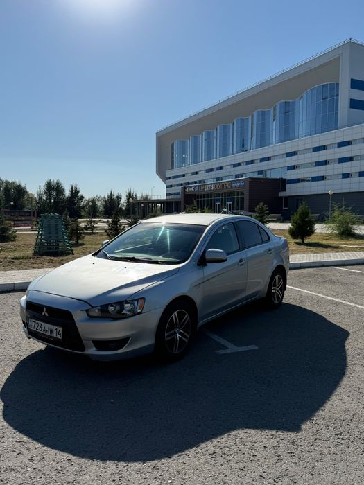 Продам автомобиль Mitsubishi Lanser