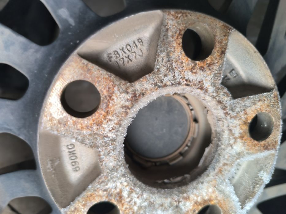 Продаю диски с резиной