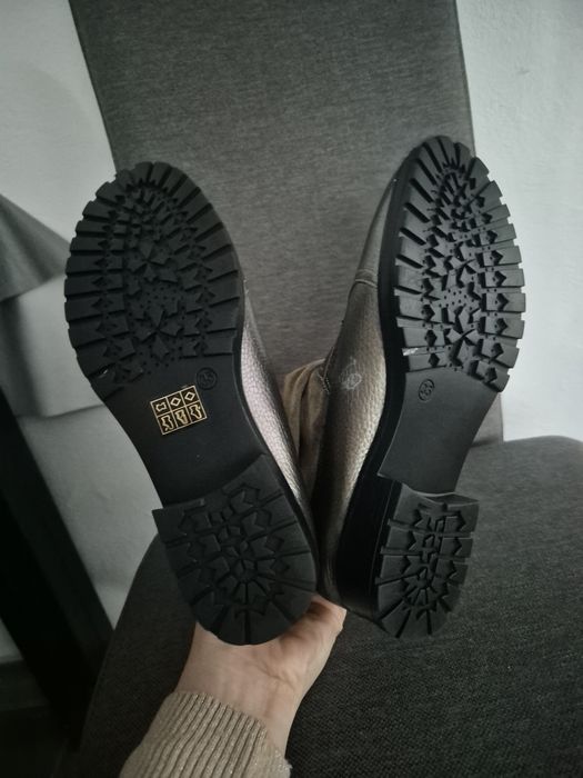 Papuci/ghete  noi