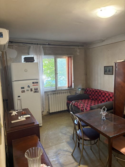 Vand Garsoniera in zona Micro XIV Buzau