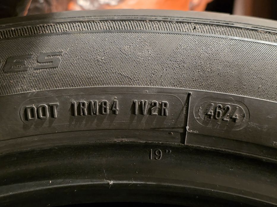 Продам комплект шин cooper evolution ctt 235/50 r19