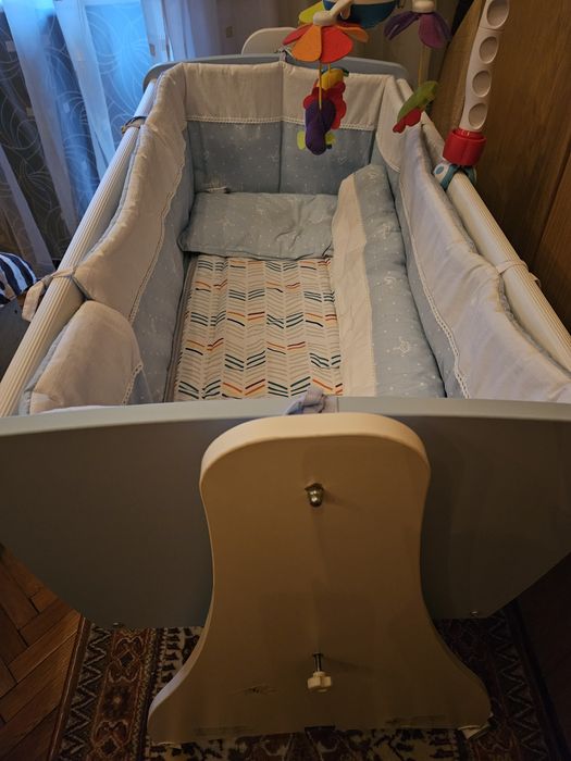 Бебешка кошара на колела