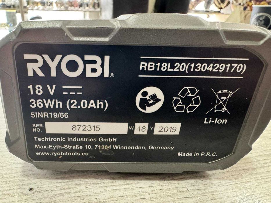 Акумулаторен безчетков ударен гайковерт  RYOBI RIW18X-0 – 18V, 700 Nm
