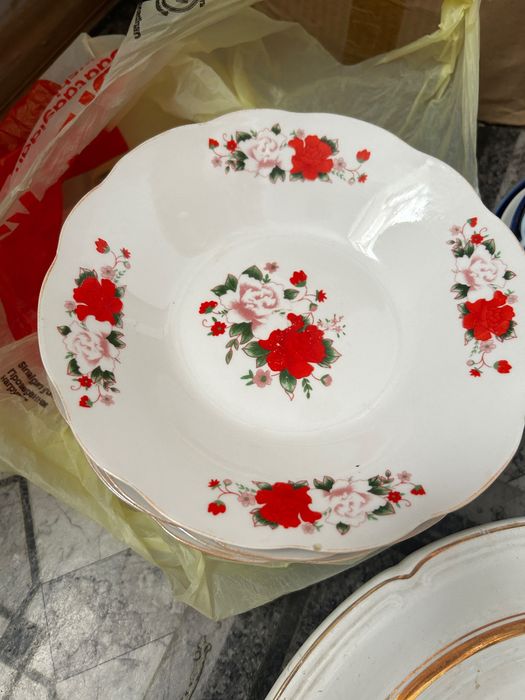 Продам тарелки дешево