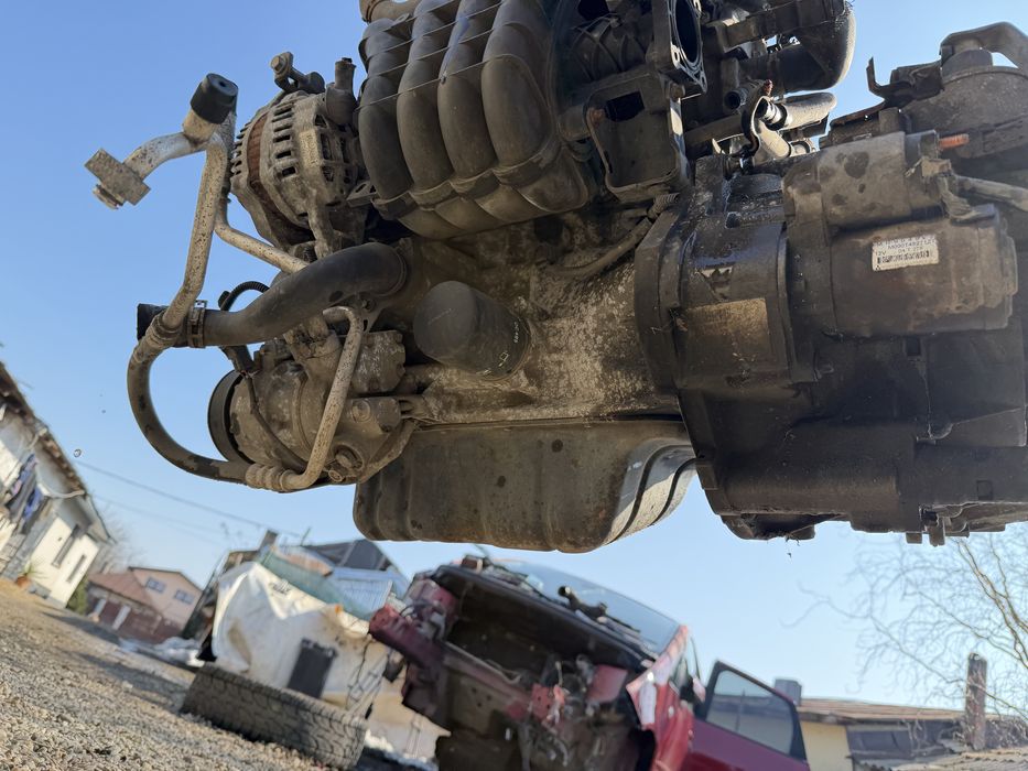 Motor mitsubishi colt 1.3 benzina 2008 cutie anexe