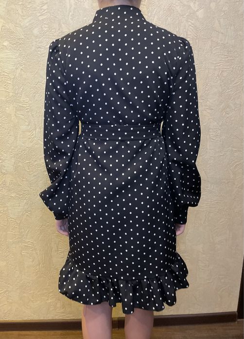 Продам платье в отличном состочнии .