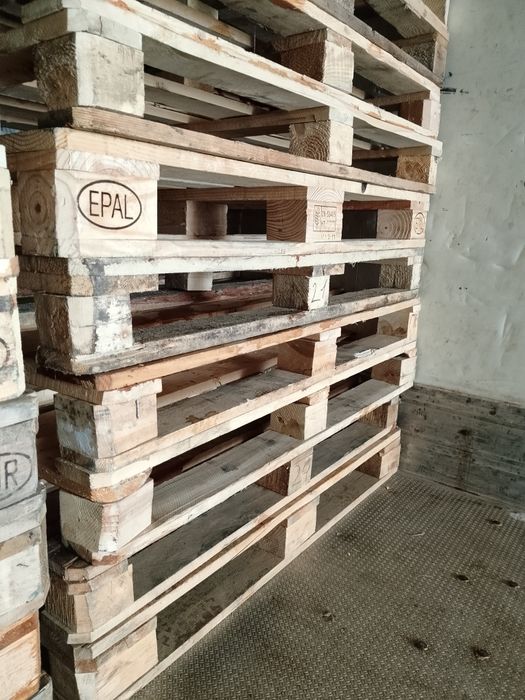 Поддон евро паллеты.