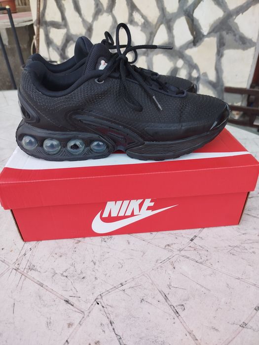 Мъжки оригинални маратонки Nike air max DN black