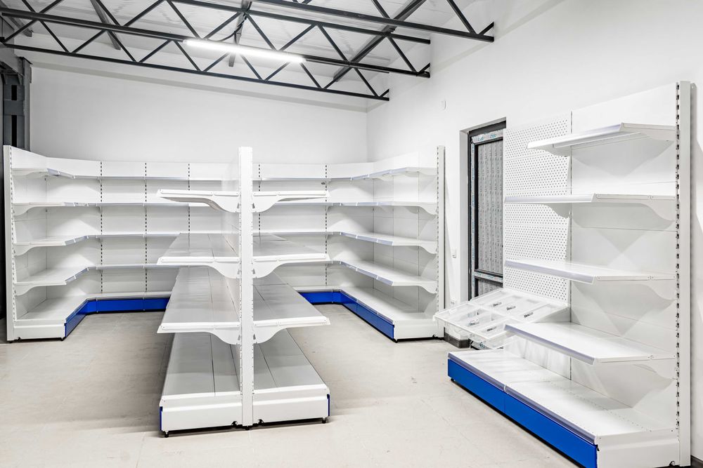 Торговая мебель для магазинов из металла