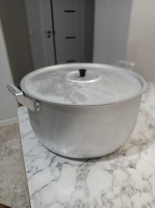Срочно продам новый кастрюль