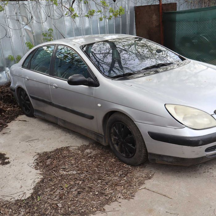 Ситроен C5 2.0HDI 90 к.с.2001 год.Само на части