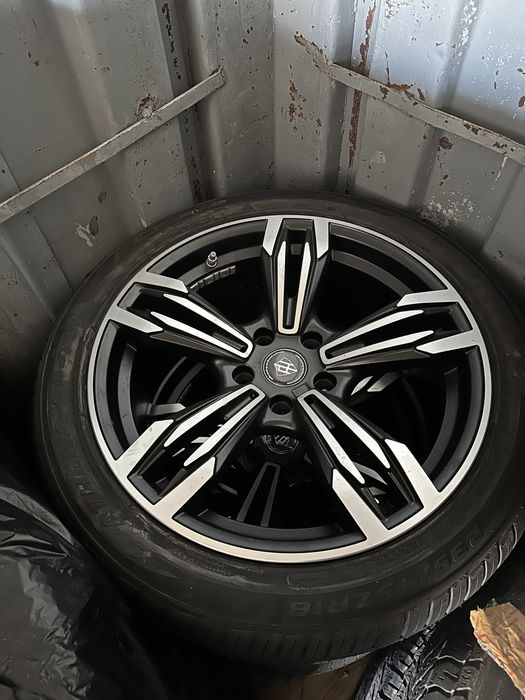 Чисто НОВИ джанти 18- ки 5 X 114.3 с чисто нови гуми 235/45/18