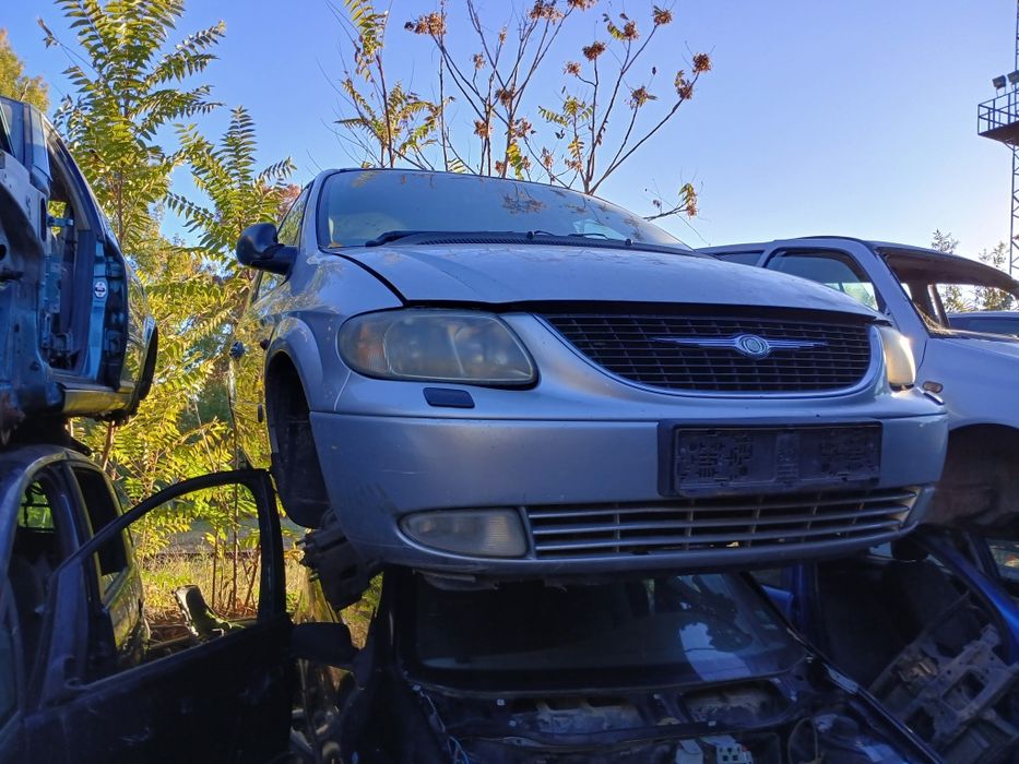 Крайслер войеджър 2.5crd 2005