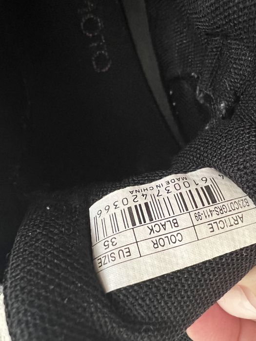 Кроссовки на девочку