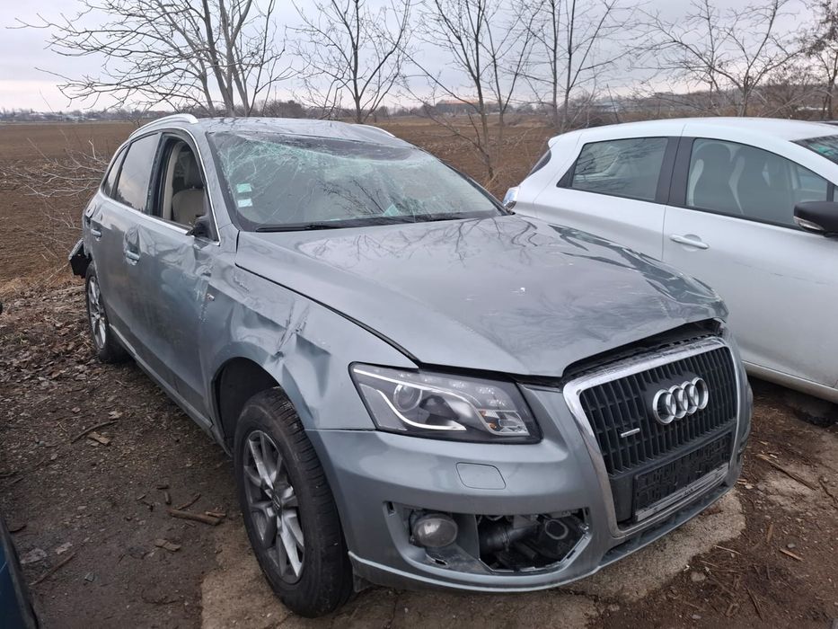 Bancheta stanga spate Audi Q5 8R (2008 - 2012)