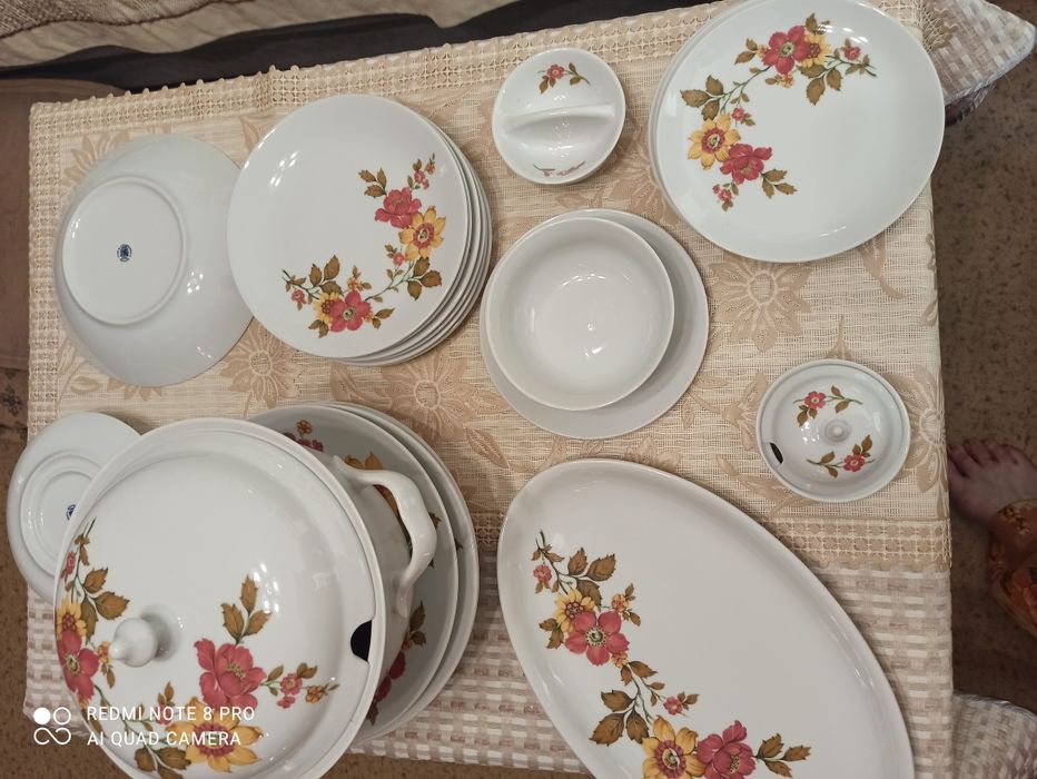 Набор посуды Чехия 33 предмета фарфор