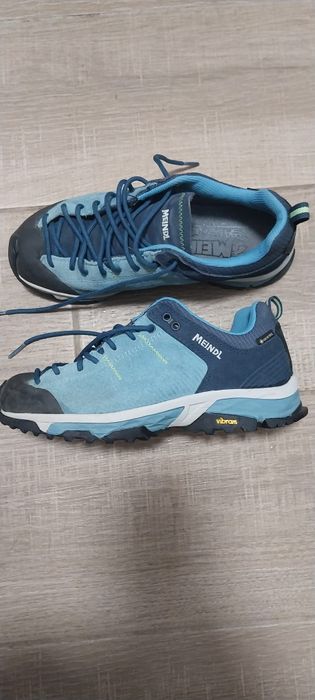 Semigheata. Meindl.marime 38