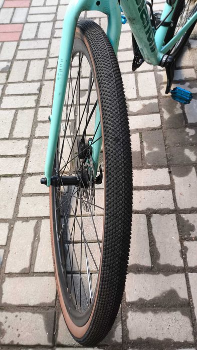 Bicicleta Bianchi C Sport 2 18spd (2x9) Bike