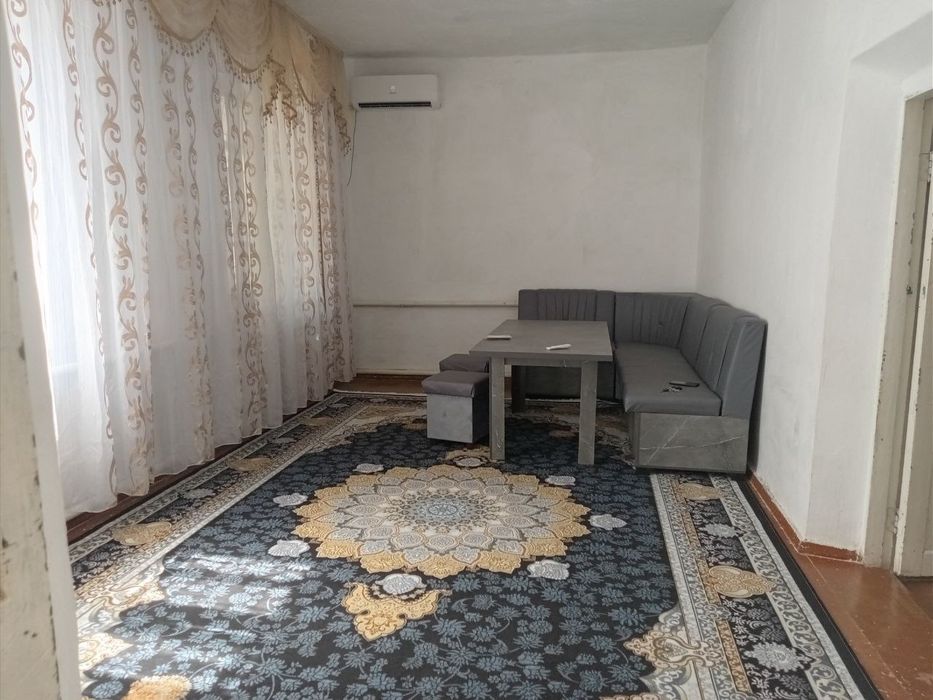 Hovli ijaraga beriladi