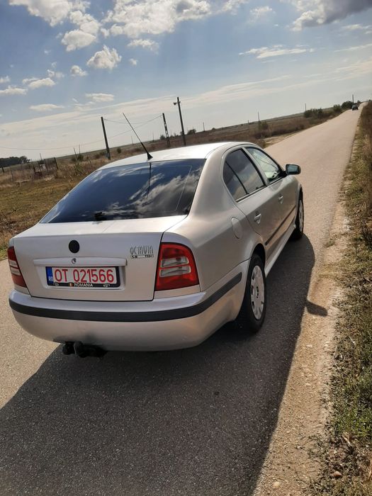 Vând Skoda Octavia 1