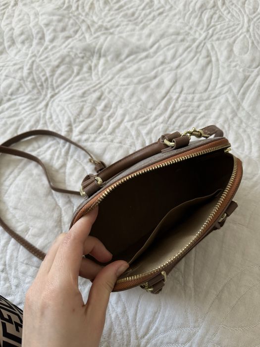 Продам сумочку , вместительная