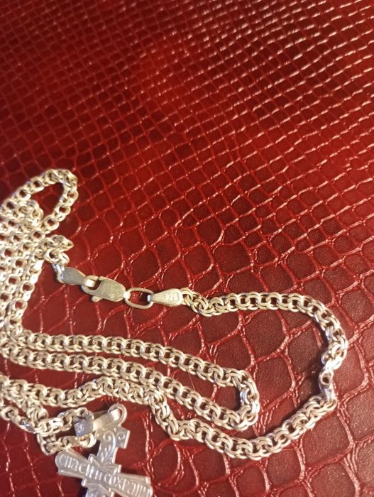 Серебряная цепочка.