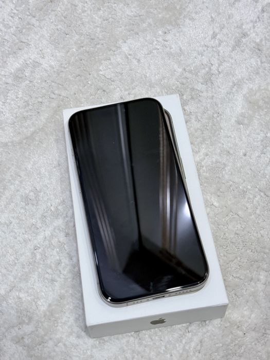 Продам iphone 15 pro