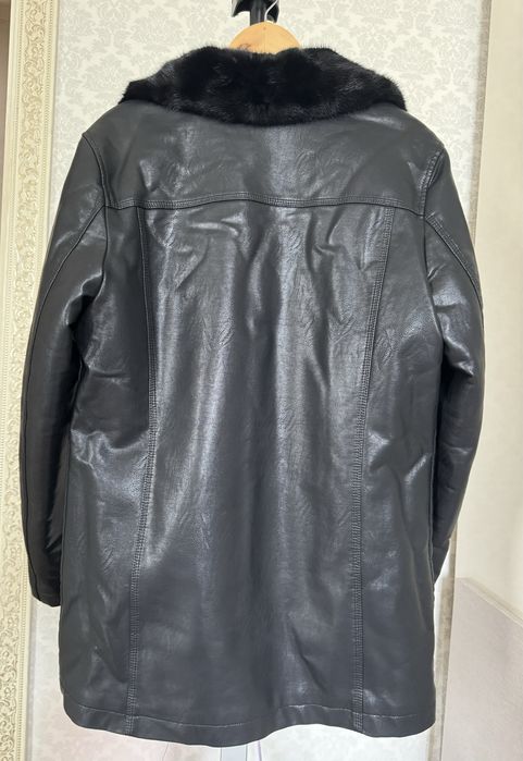 Продаётся новая мужская дублёнка